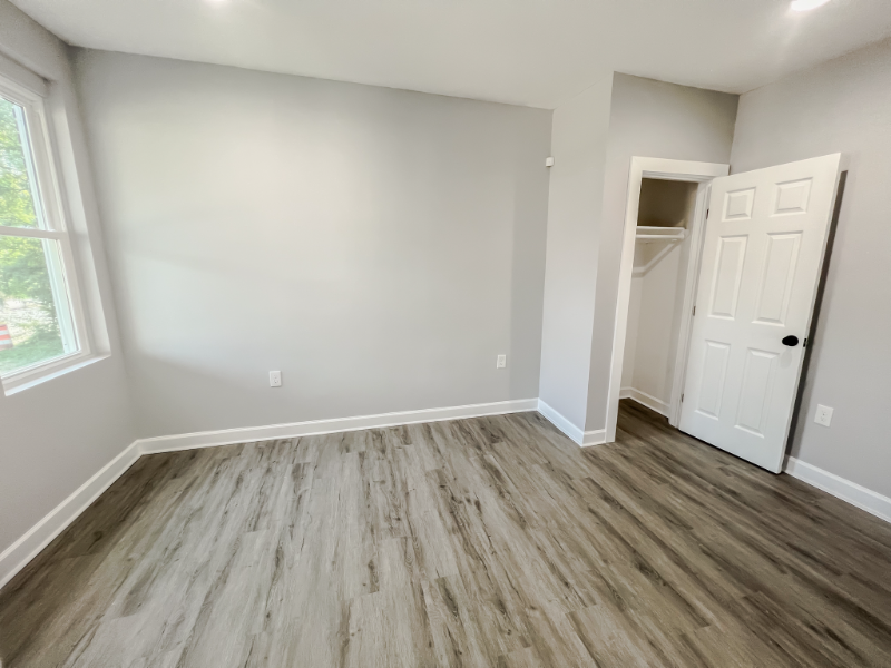 2922 Ridgewood Ave - Photo 2 of 20