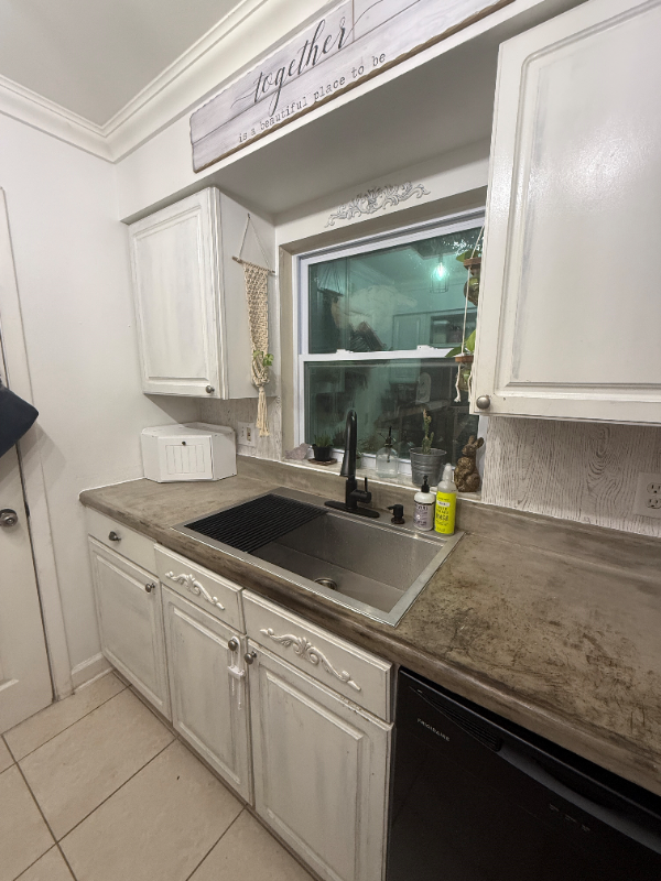 6427 Summit Dr - Photo 5 of 9