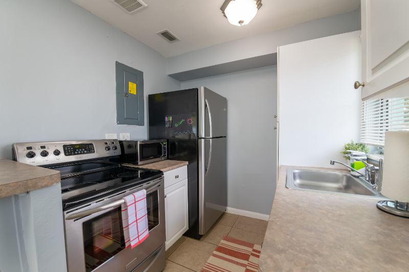 620 Cape Coral Loop #2 - Photo 5 of 20