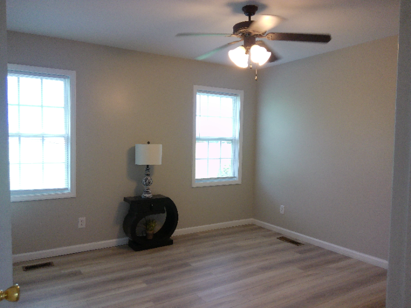 2375 Vineyard Dr #H4 - Photo 7 of 15