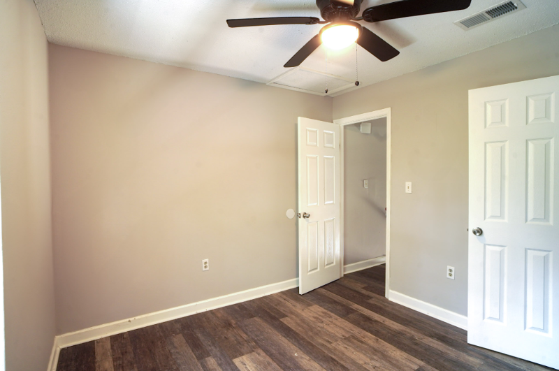 123 Alabama Ave Nw - Photo 2 of 8