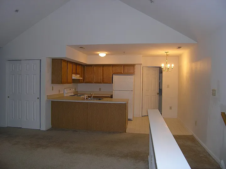 139 Horseshoe Drive - Photo 3 of 5