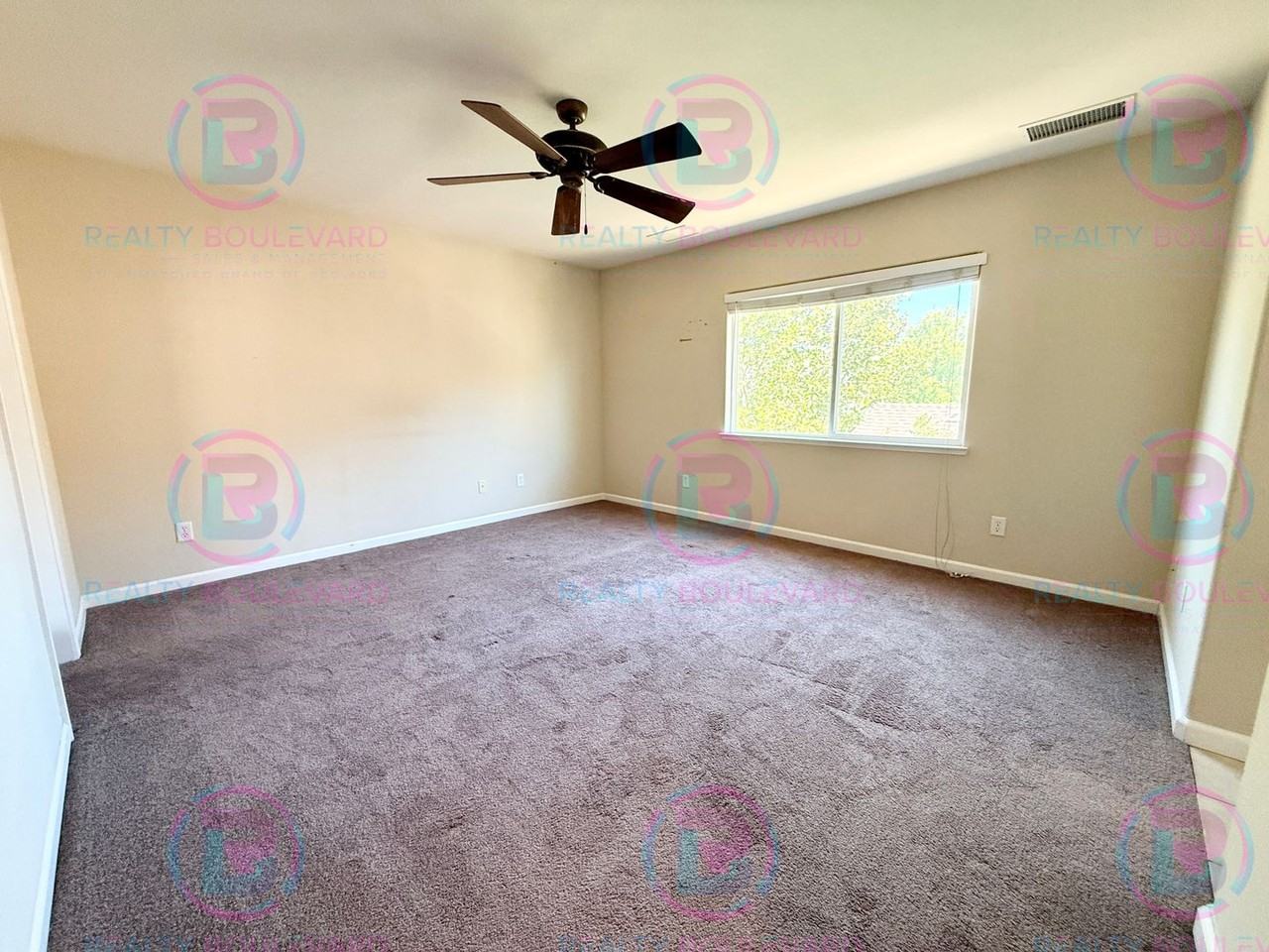 1905 Cave Rock Rd - Photo 7 of 17