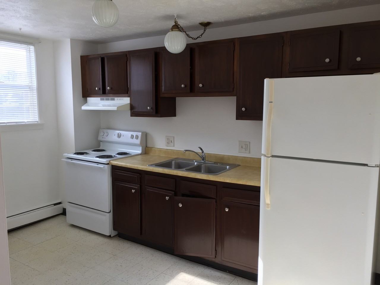 Wayne Ave #B2 - Photo 2 of 7