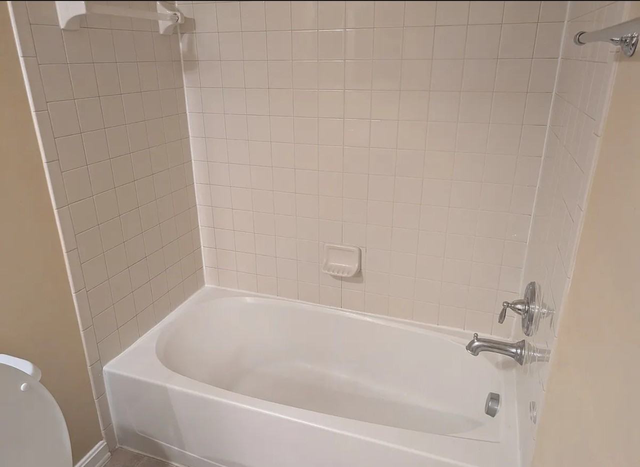 Powell Dr #B - Photo 2 of 13