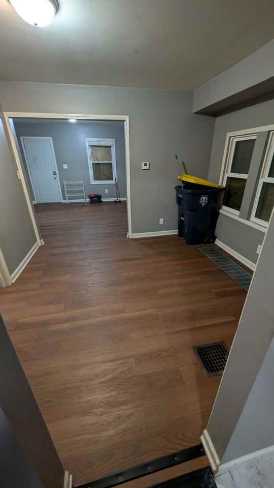 5542 S Benton Ave #NA - Photo 2 of 15