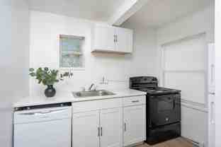 1701 14th St S #A - Photo 1 of 1