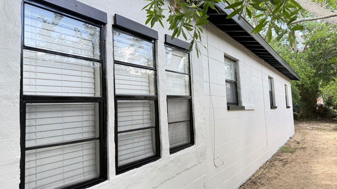 1218 Avenue L #NA - Photo 5 of 13