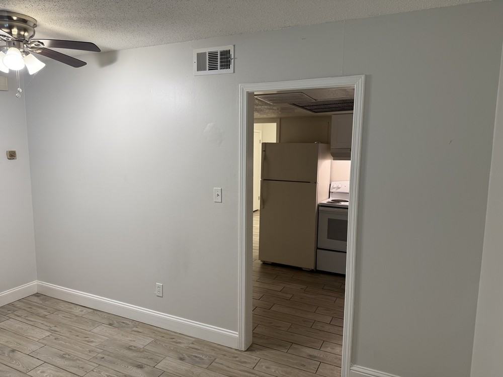 8020 Stark Ave #B - Photo 3 of 14