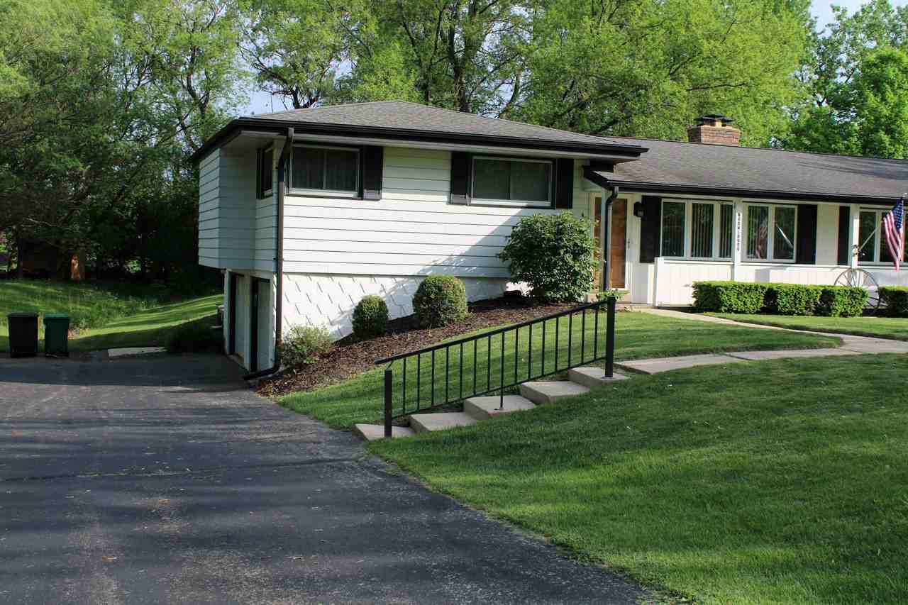 N48W18959 Pleasant View Dr #18959 - Photo 2 of 21