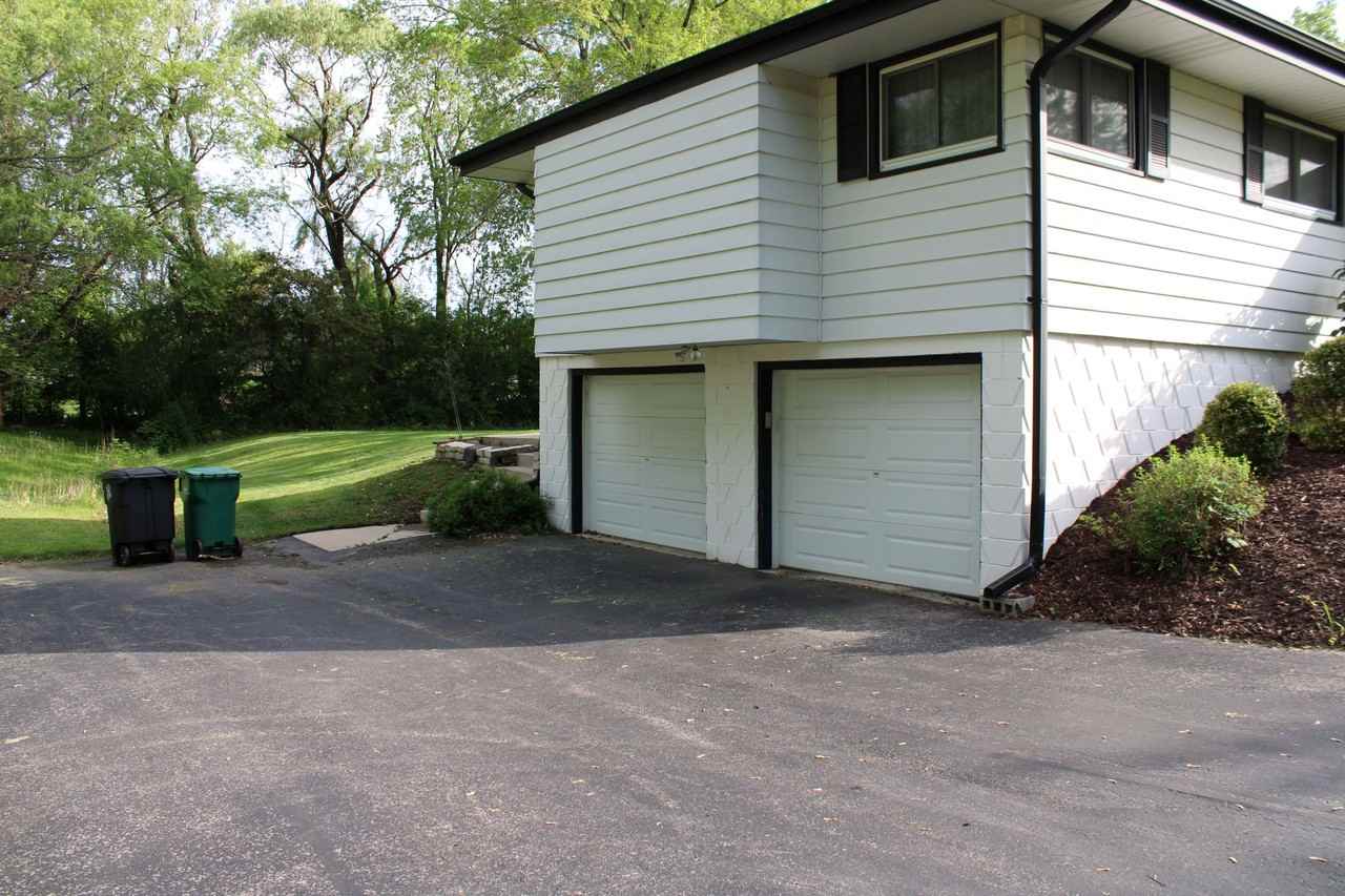 N48W18959 Pleasant View Dr #18959 - Photo 3 of 21