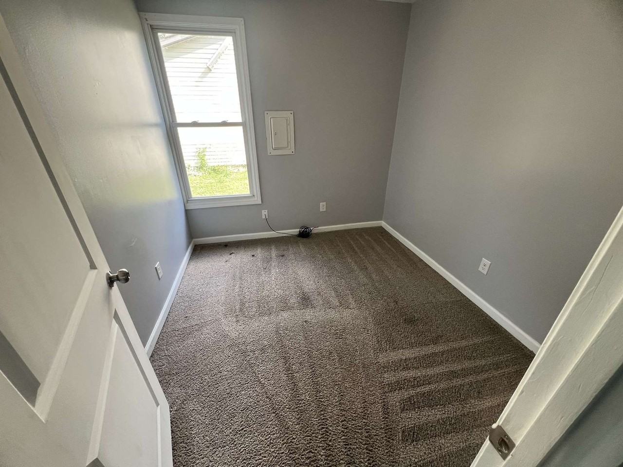717 Gunther Ave - Photo 3 of 9