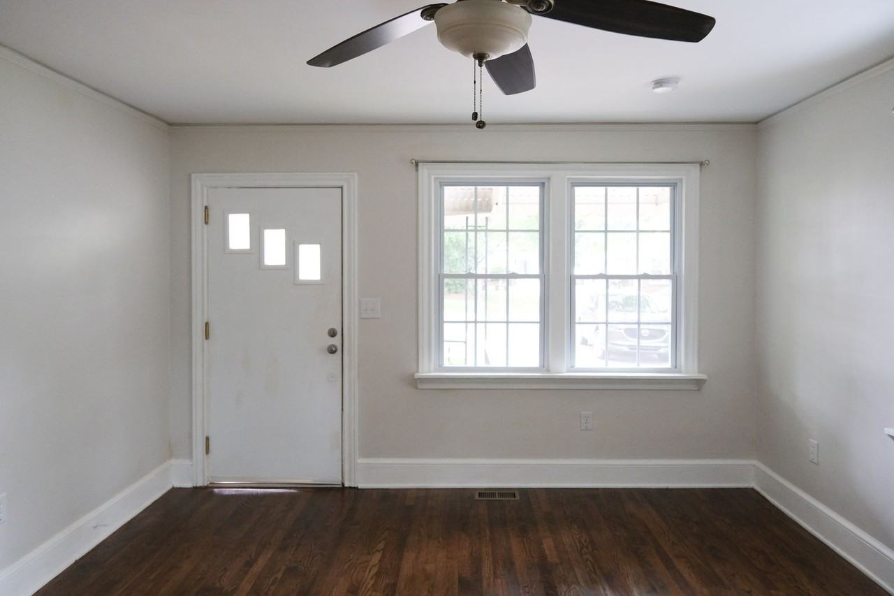 108 Dykeson Ave - Photo 5 of 21