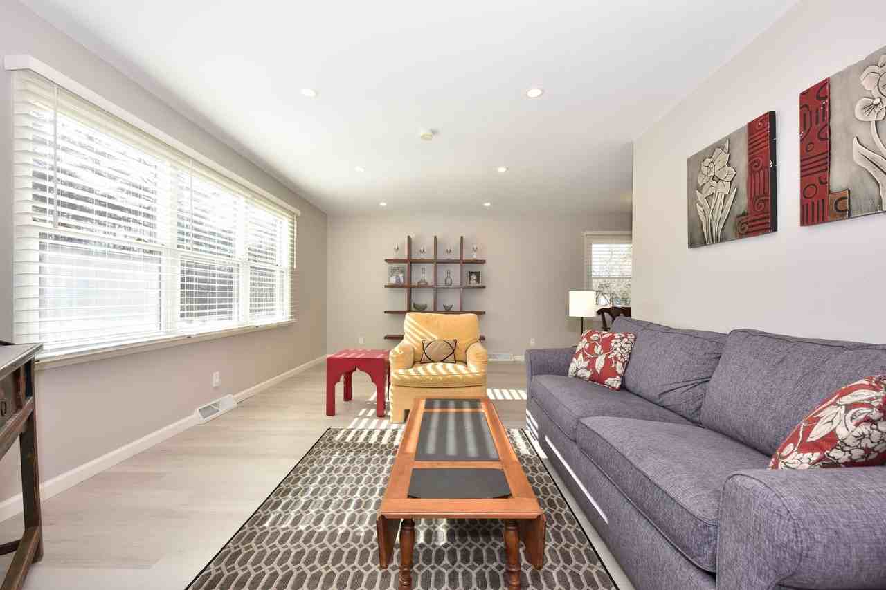 1538 W Liebau Rd - Photo 7 of 37