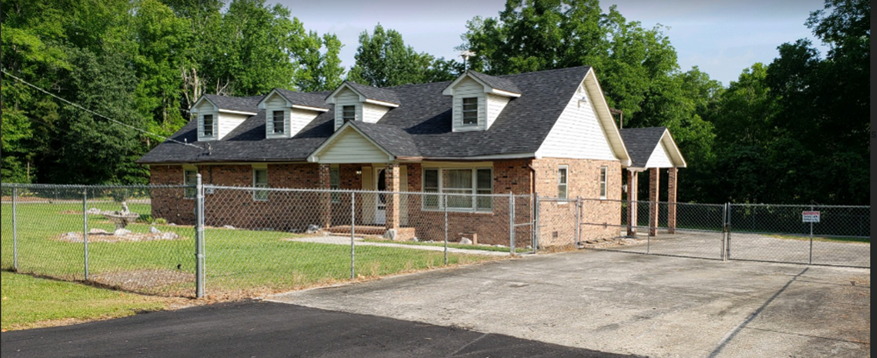 1837 Williams St - Photo 2 of 13