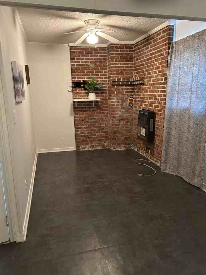 1837 Williams St - Photo 7 of 13