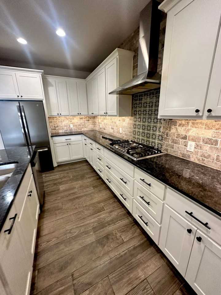 3600 Southwest Brittany Road - Photo 7 of 30