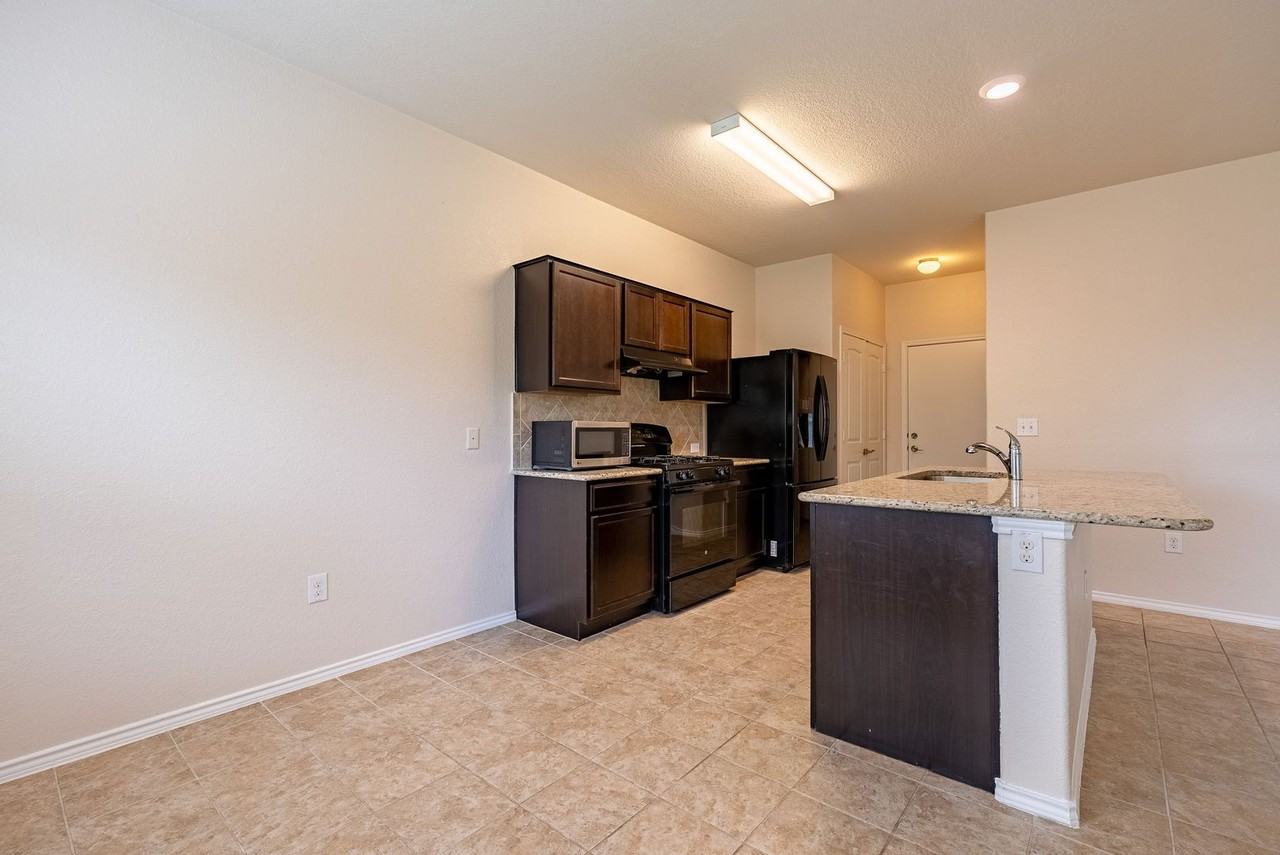 10120 Crescendo Ln - Photo 6 of 21