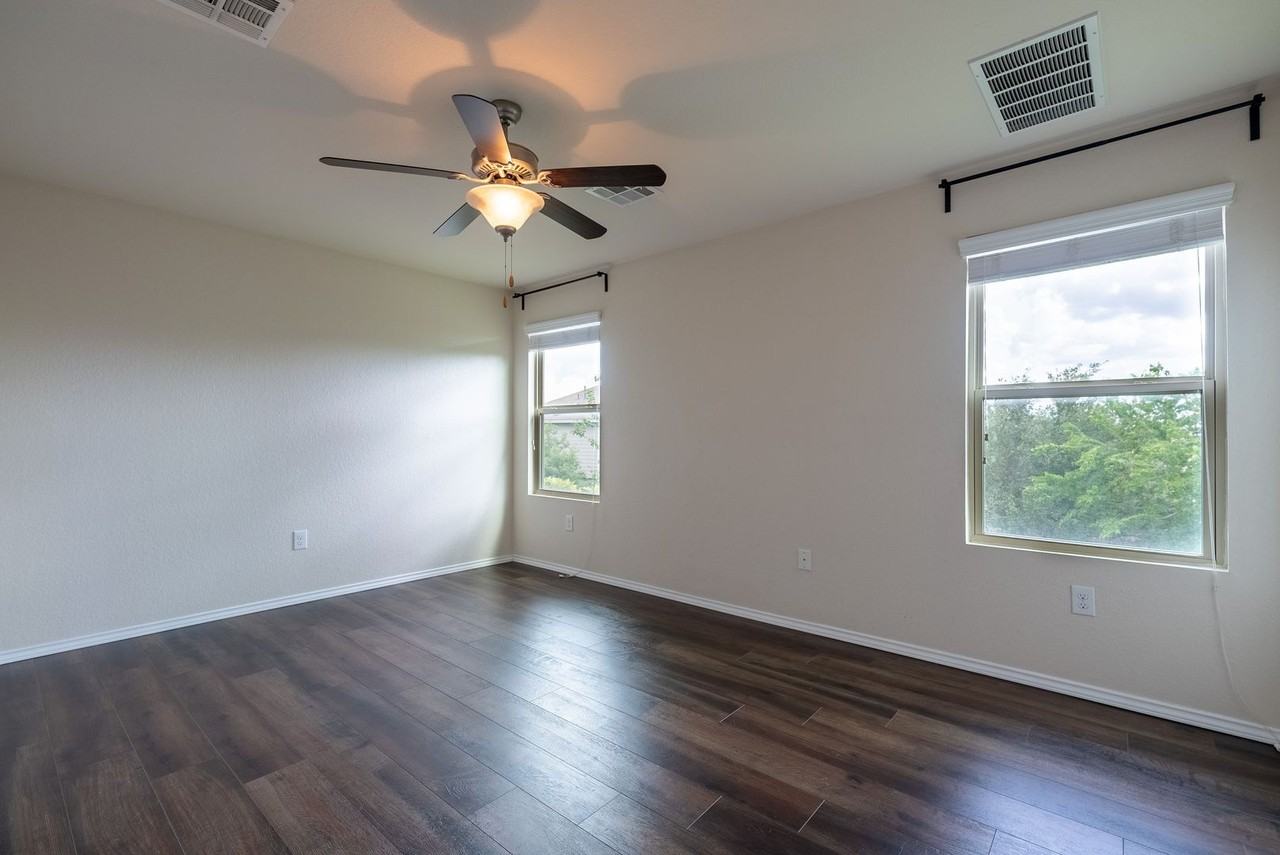 10120 Crescendo Ln - Photo 7 of 21