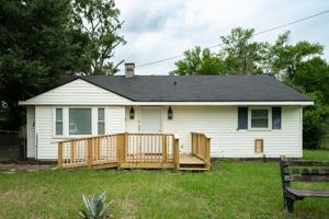 featured image of 3220 Alpine Road