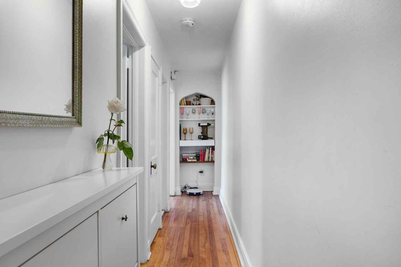 396 MacKay Street #2 - Photo 3 of 16