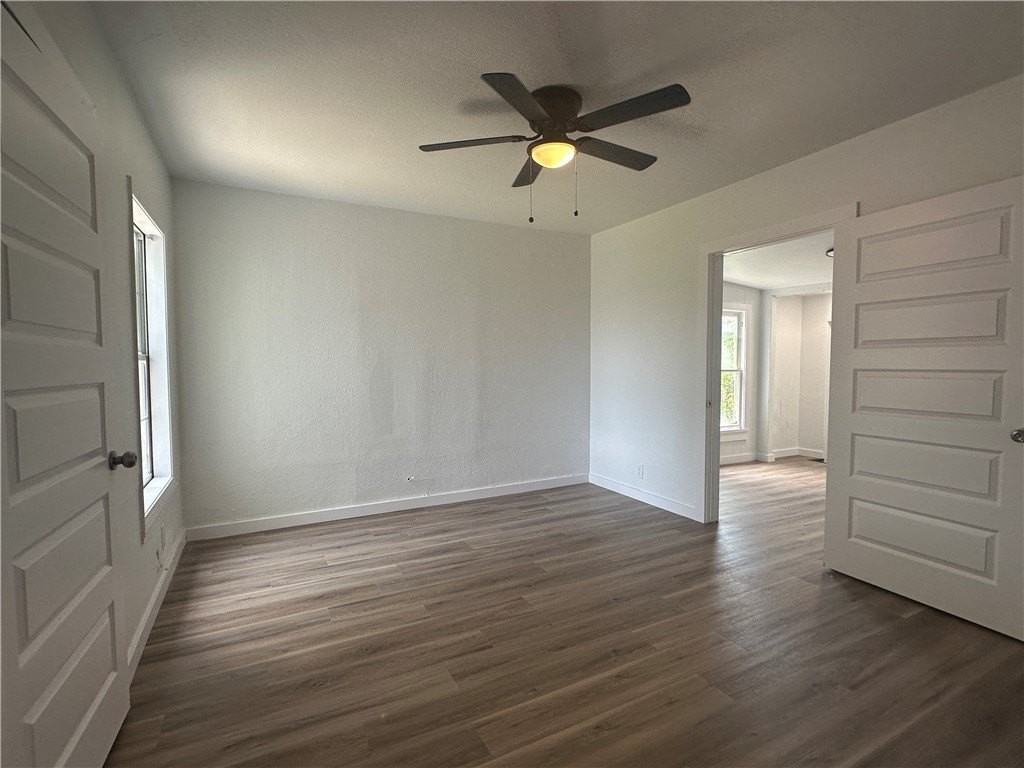 2901 David St - Photo 6 of 8