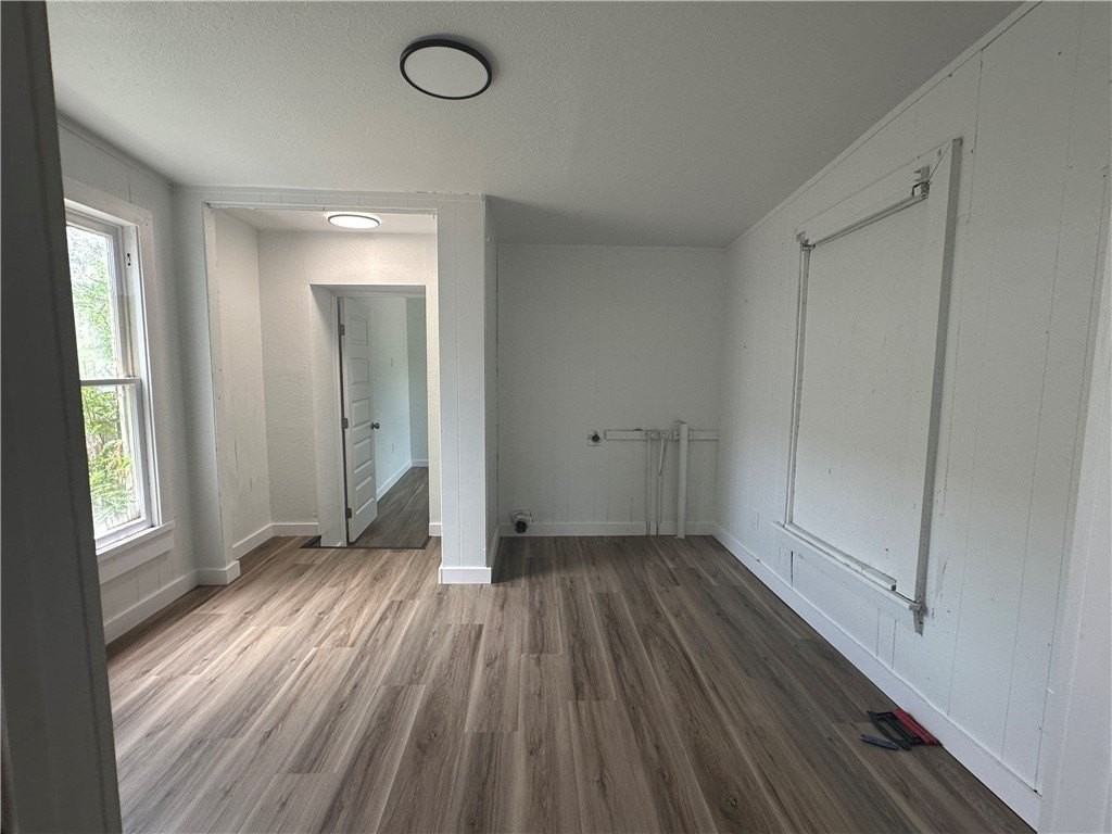 2901 David St - Photo 7 of 8