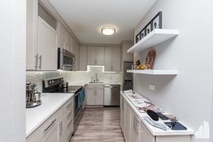 211 E Ohio St #618 - Photo 1 of 1