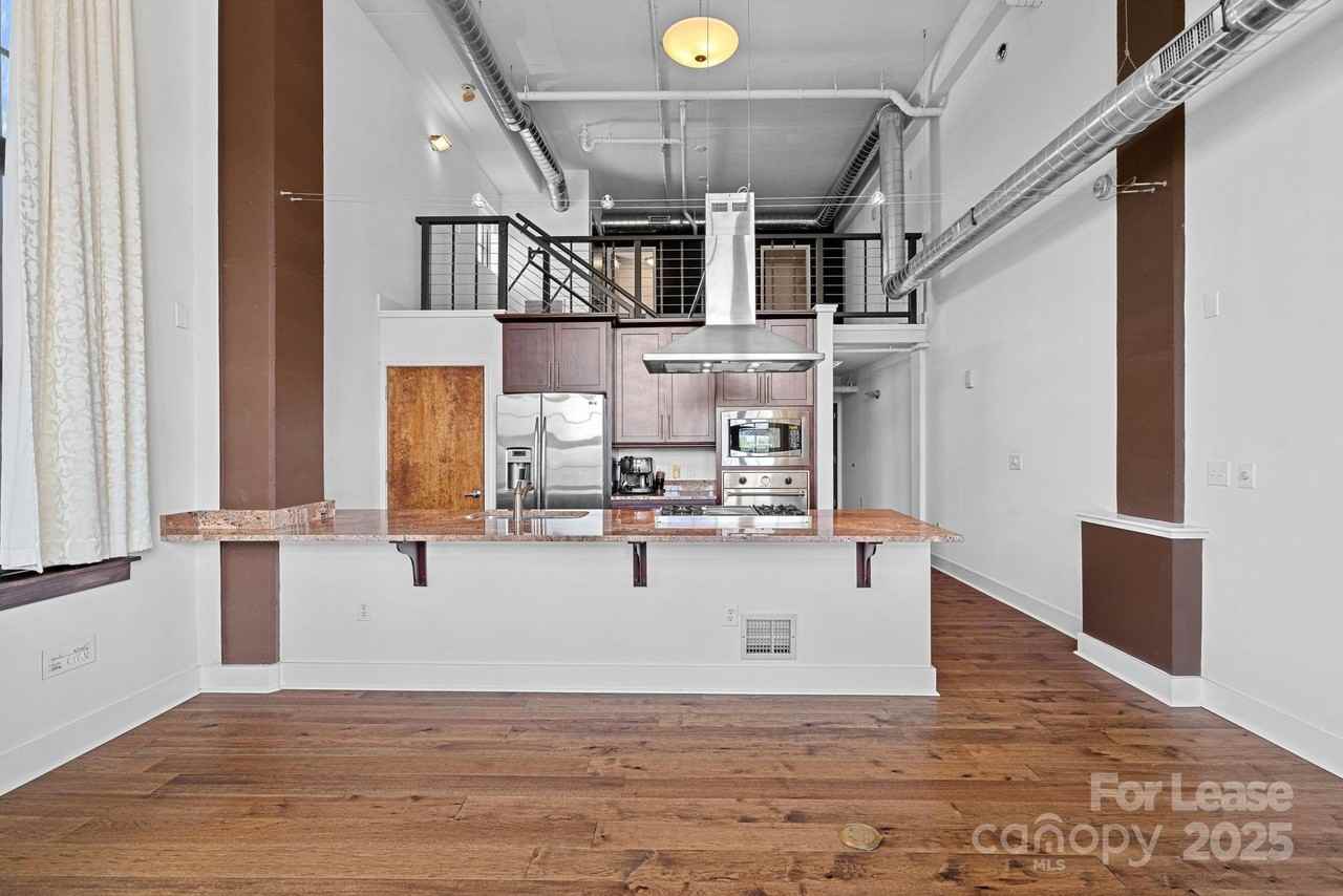 715 North Graham Street #310 - Photo 3 of 15