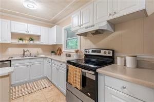 featured image of 4652 Patrick Dr Ne