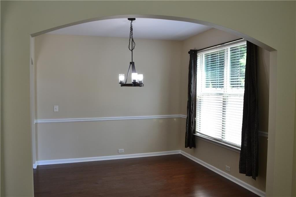 1420 Brushfoot Trl - Photo 4 of 13