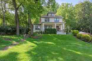 235 Prospect St #B - Photo 1 of 1