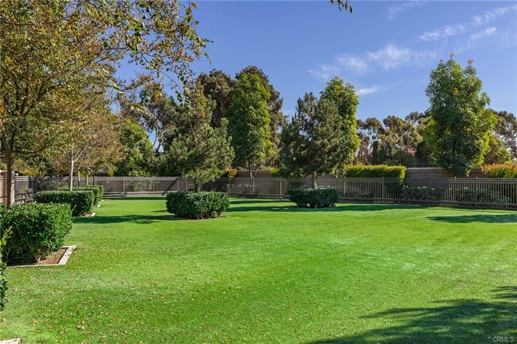 13123 Park Pl #101 - Photo 2 of 8