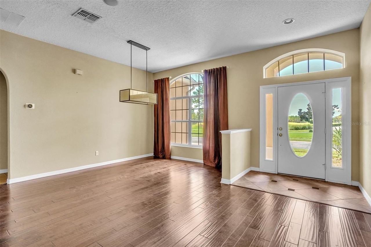 10027 Hart Branch Cir - Photo 7 of 34