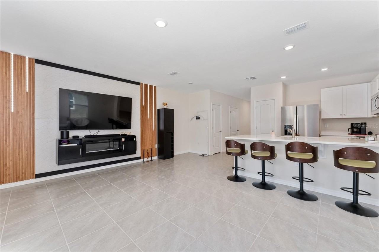 2333 Penguin Blvd - Photo 7 of 28