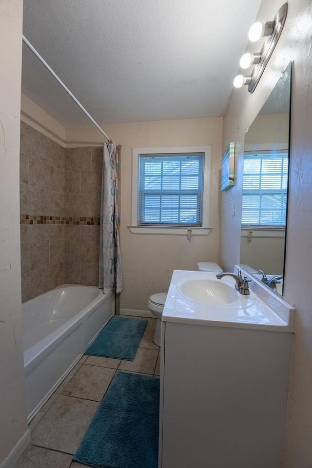 Parker Road East - Photo 4 of 10