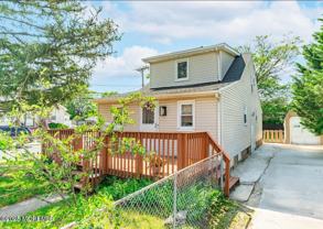 137 Seabreeze Way - Photo 1 of 1