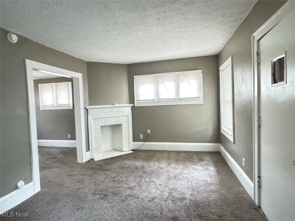 159 Walnut Ter Unit 159 #159 - Photo 2 of 19