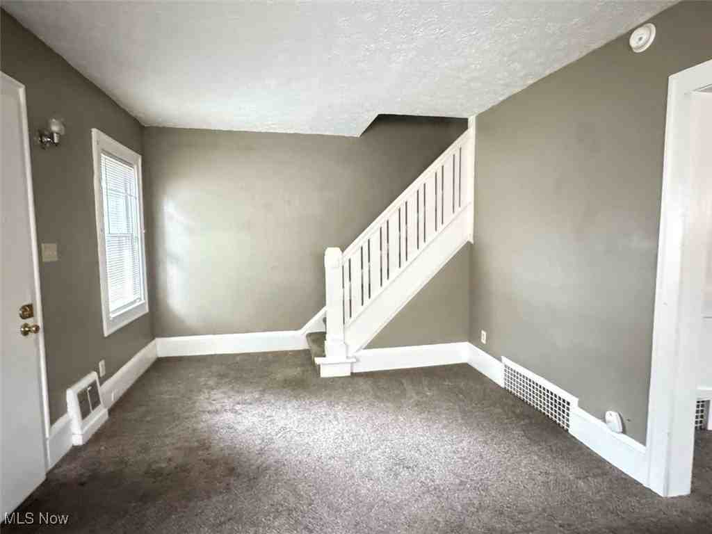 159 Walnut Ter Unit 159 #159 - Photo 3 of 19