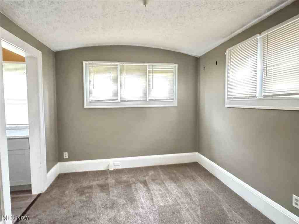 159 Walnut Ter Unit 159 #159 - Photo 4 of 19