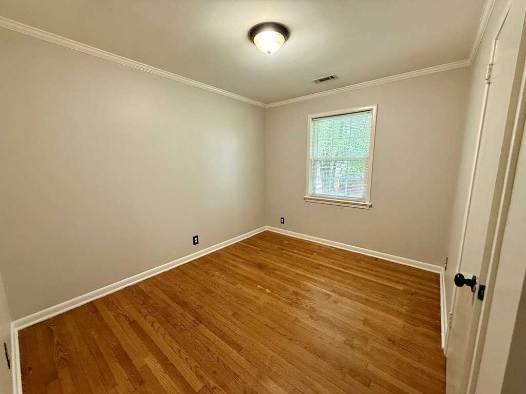 325 Homewood Avenue - Photo 6 of 13