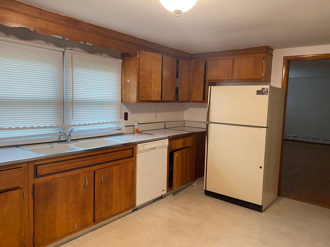 123 Highland Ave ##2 - Photo 3 of 8