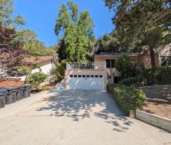 2721 E Chevy Chase Dr - Photo 1 of 1