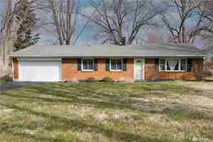 featured image of 1806 E Lytle 5 Points Rd