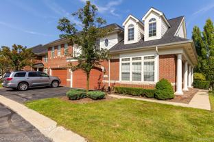 7305 Gateway Dr - Photo 1 of 1
