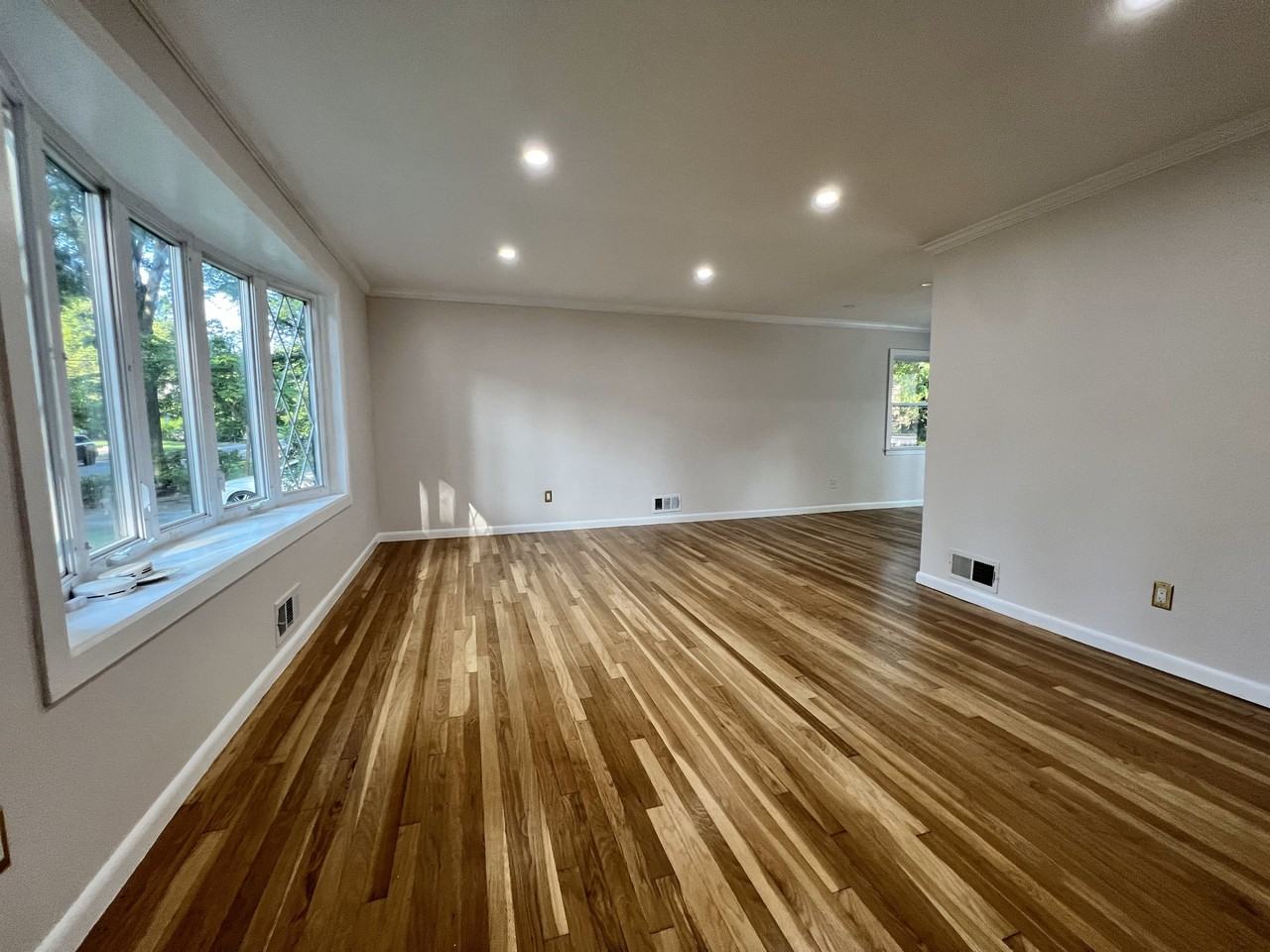 392 Marlboro Road - Photo 3 of 12