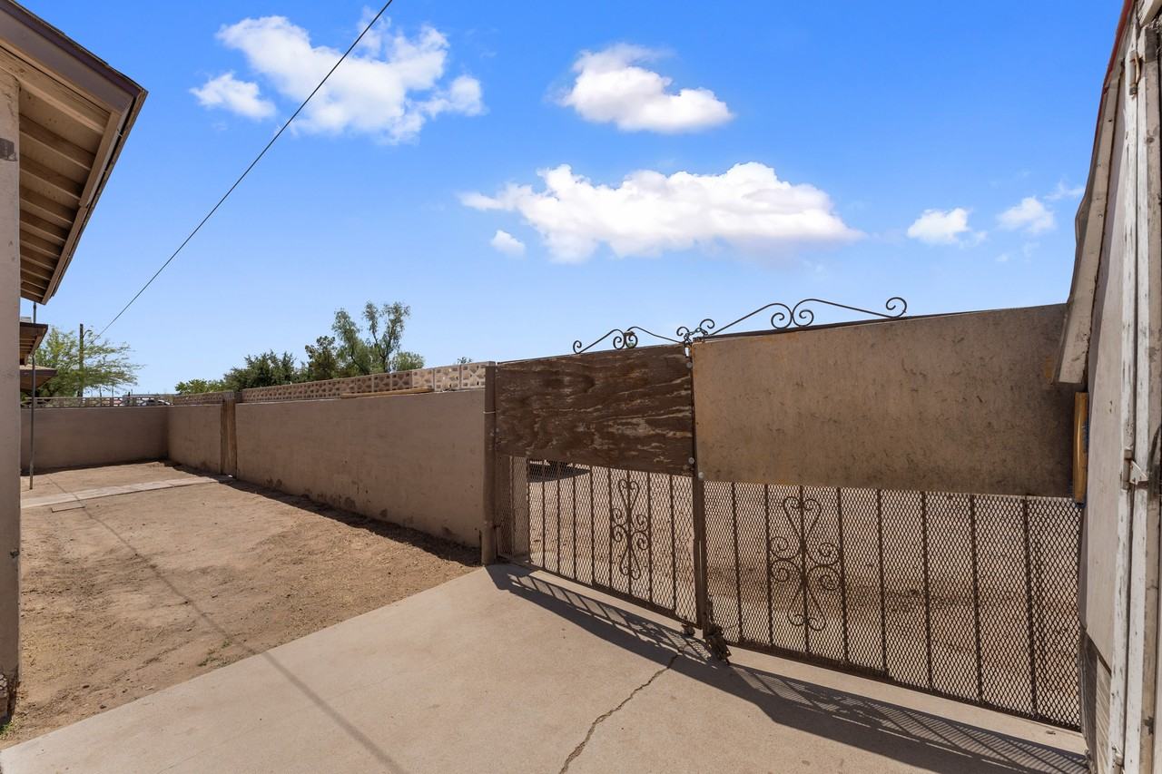 524 West 11th Street #2 - Photo 2 of 18