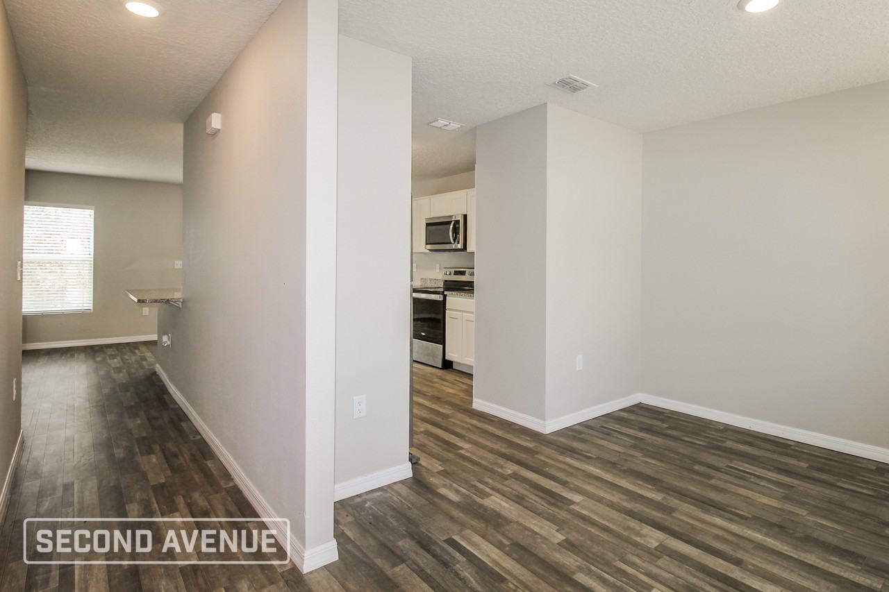 6936 N Deer Pt - Photo 7 of 23
