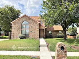 1803 Shoreline Dr - Photo 1 of 1