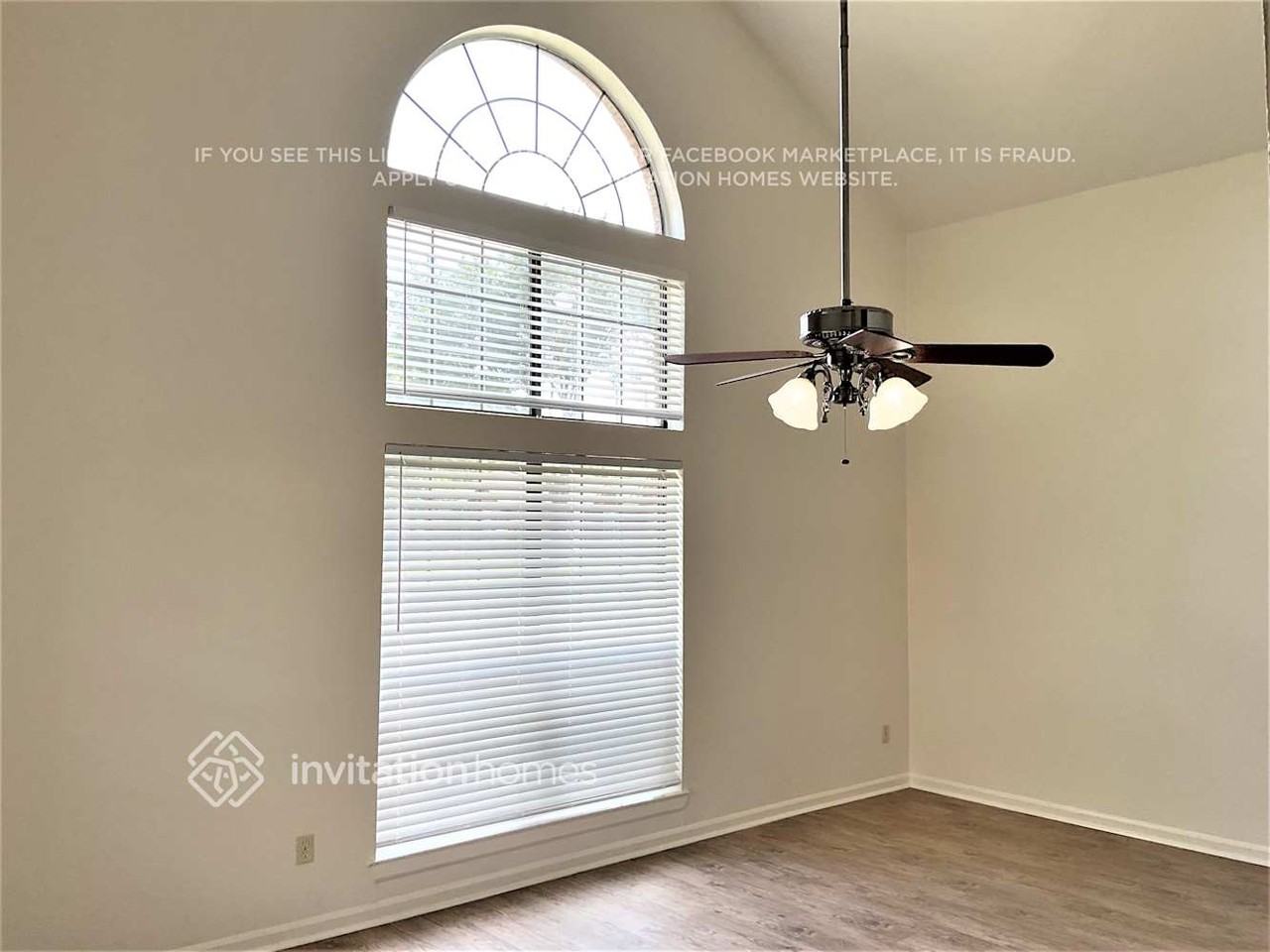 1803 Shoreline Dr - Photo 5 of 18